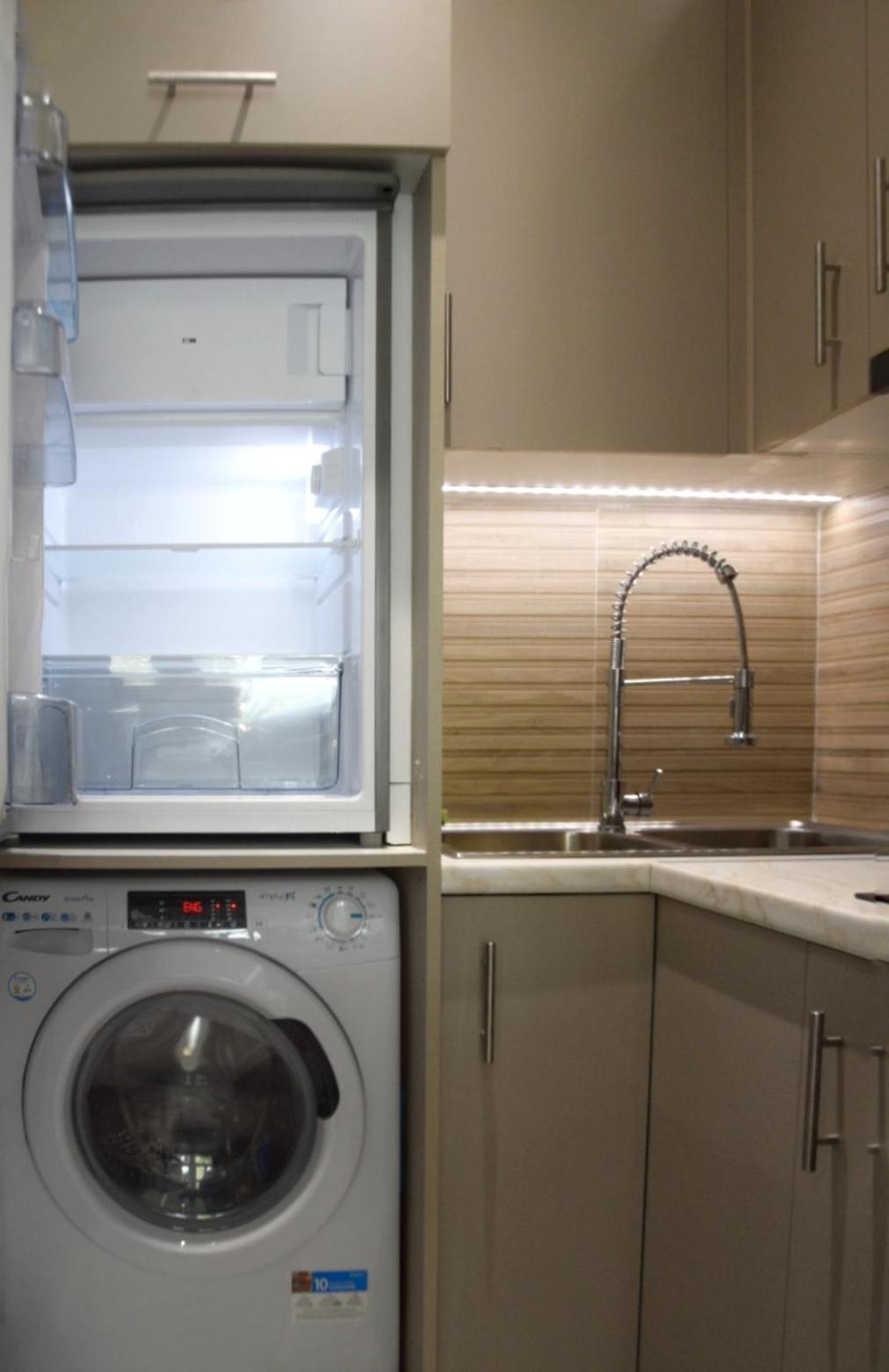 Andriiaanii Apartment Atina Dış mekan fotoğraf